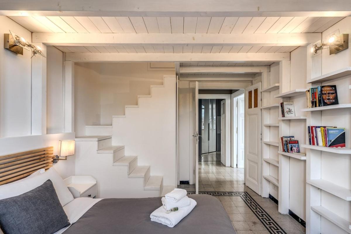 Napoleone 2 Bedroom