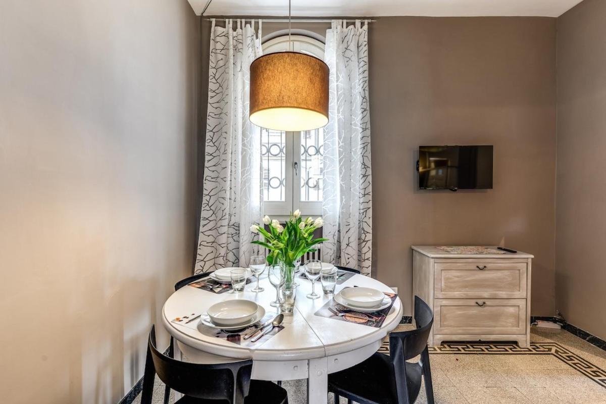 Apartment Napoleone 2 Bedroom Rome