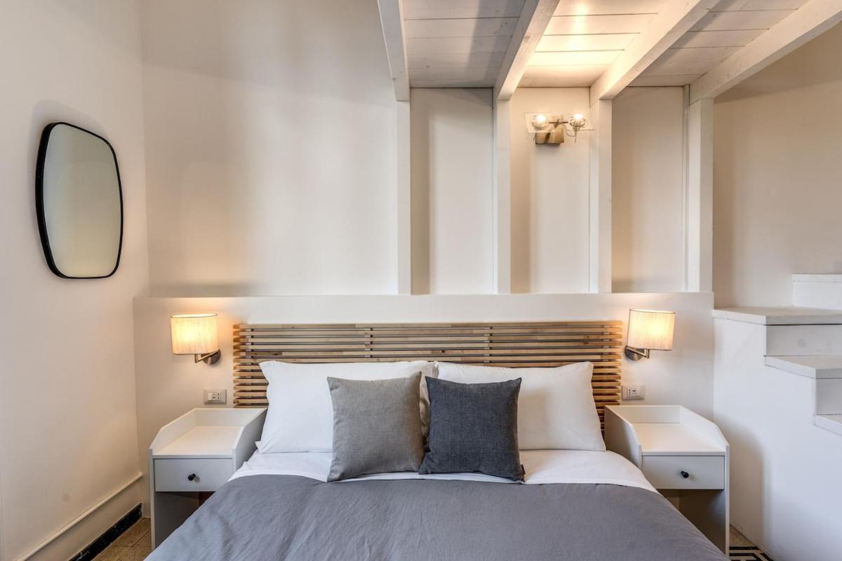 Napoleone 2 Bedroom Rome